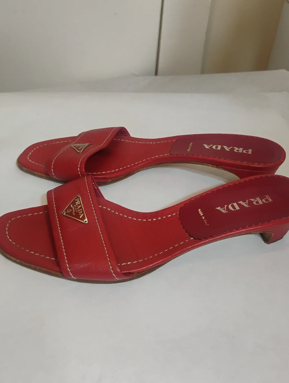 PRADA Iconic Logo Triangle Logo Heeled Red Leather PhoSexy Leather Size 38 Y2K - Picture 5 of 15